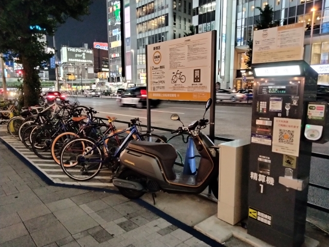 歩道駐輪場の設置事例